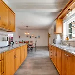 Casa Branca I Geraeumiger Rueckzugsort Fuer 12p By Interhome Dom wakacyjny *