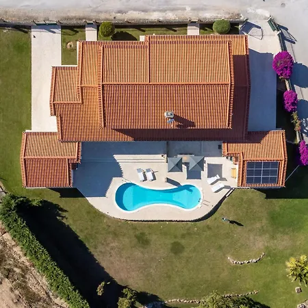 Casa Branca I Geraeumiger Rueckzugsort Fuer 12p By Interhome Prázdninový dům Ribamar (Lourinha)
