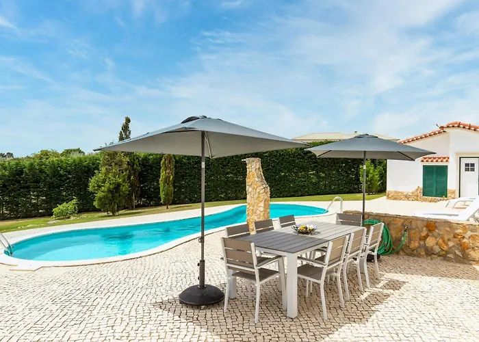 Holiday home Casa Branca I Geraeumiger Rueckzugsort Fuer 12p By Interhome