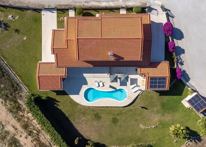 Casa Branca I Geraeumiger Rueckzugsort Fuer 12p By Interhome Holiday home Ribamar (Lourinha)